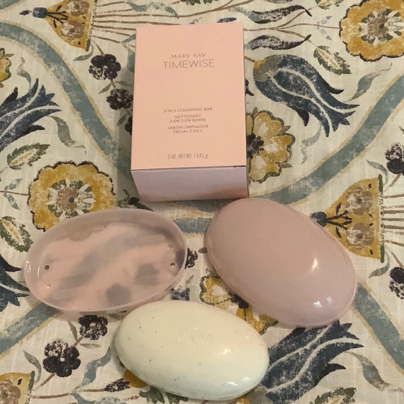 Mary Kay TimeWise 3 in 1 Cleansing Bar with Soap Dish NEW FACTORY SEALED - Picture 1 of 4